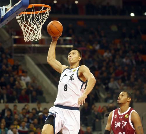 为何NBA球员交易频繁流动大,CBA却不行?